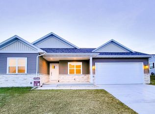 1008 Hoel Ave, Stoughton, WI 53589