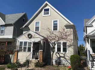 1029 S 72nd St, West Allis, WI 53214