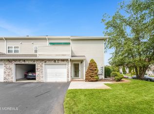384 Deuce Dr, Wall Township, NJ 07719