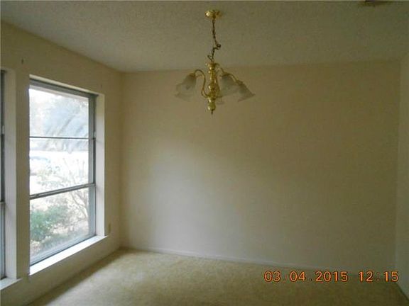5th image of 4351 Balboa Dr