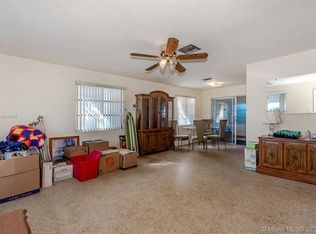 7571 Lincoln St, Hollywood, FL 33024