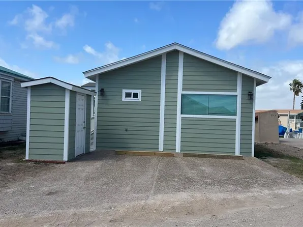 318 Sun Dial Cir, Port Isabel, TX 78578