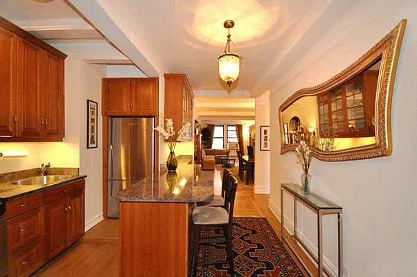 Sold by Carol E Levy | media 10