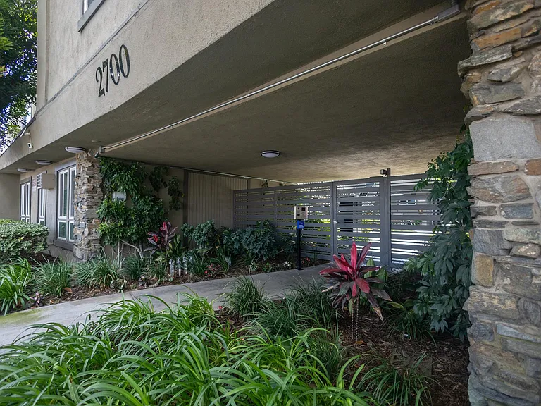 Magnolia Tree Apartments — Photo 28