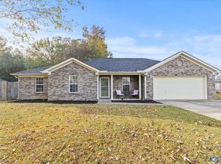 18261 Whitetail Ln, Athens, AL 35613
