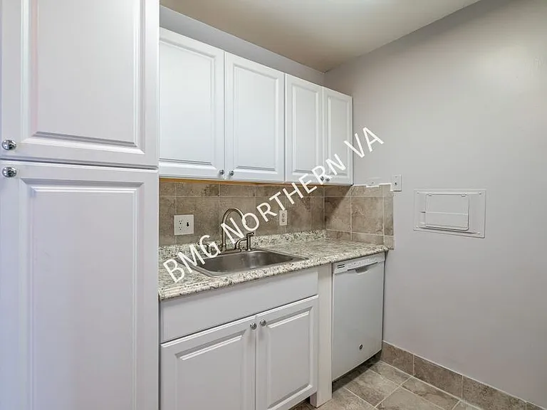 301 N Beauregard St #609 — Photo 12