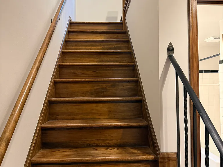 7053 N College Ave — Photo 28