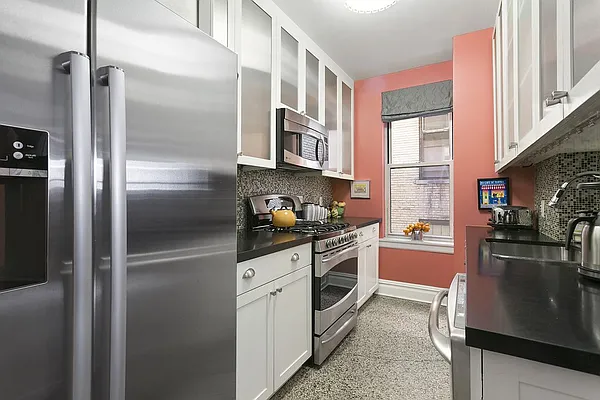 Sold by Corcoran | media 6