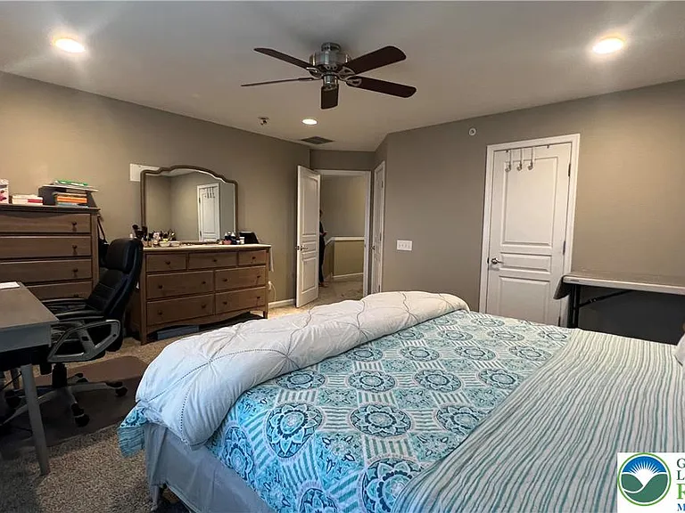 8536 Mayfair Ct — Photo 33