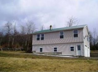 69 Lonny Demmons Rd, Pittsburg, NH 03592