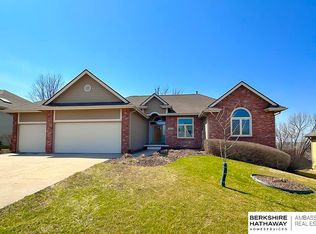 3902 N 160th St, Omaha, NE 68116