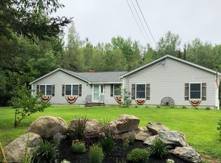 40 Evergreen Dr, Hermon, ME 04401