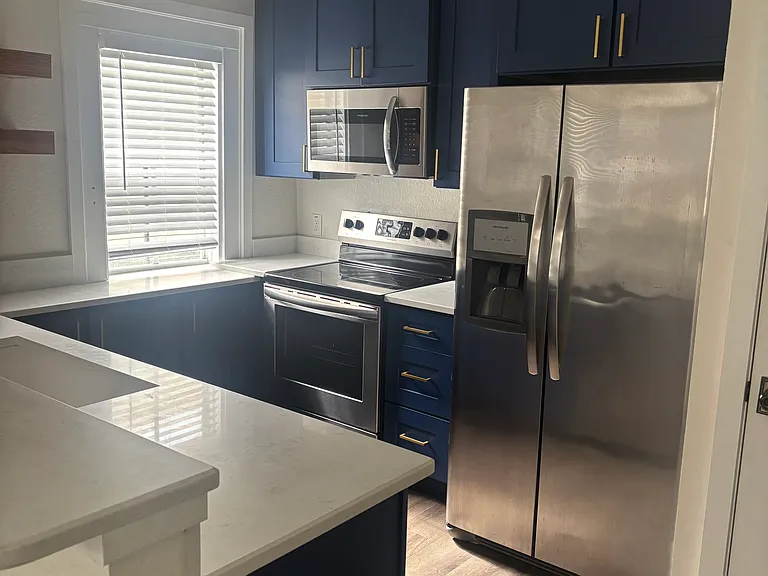 101 W Court St #A — Photo 6