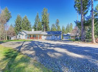 3589 Riverbanks Rd, Grants Pass, OR 97527