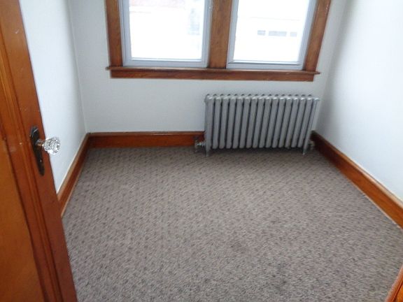 5th image of 4519 S Richmond St