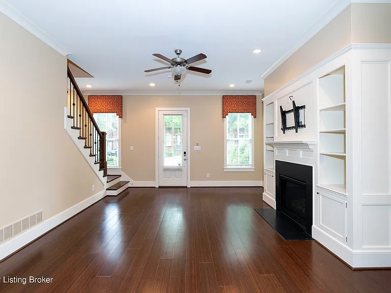 9317 Norton Commons Blvd — Photo 5