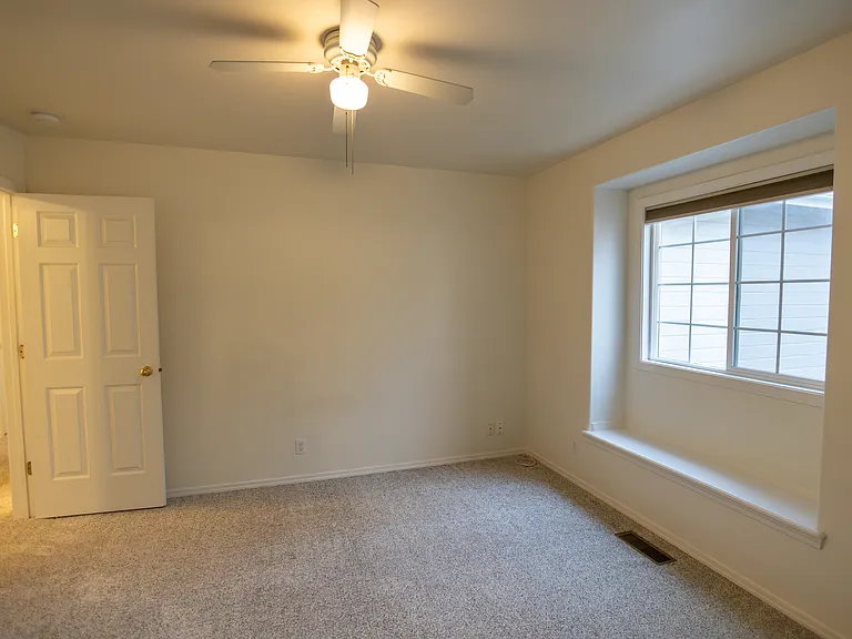 164 S Silverwood Way — Photo 7