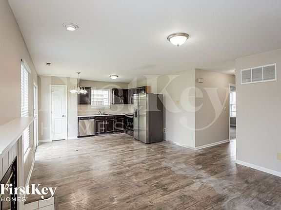4th image of 6075 Bannister Ct