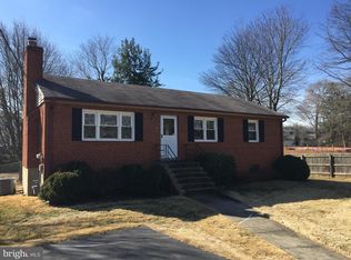 6361 Hillcrest Pl, Alexandria, VA 22312