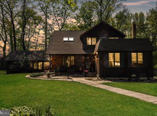 2060 Burlington Columbus Rd, Bordentown, NJ 08505