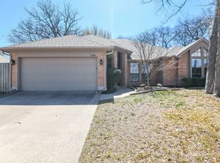 2008 Hunter Glade Ln, Arlington, TX 76012