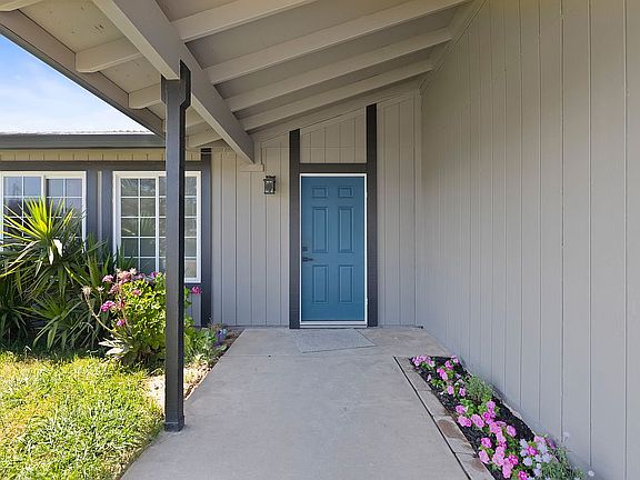3rd image of 7629 Milldale Cir
