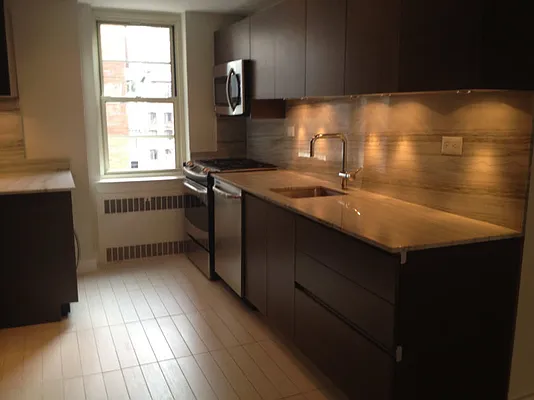 Rented by Stonehenge NYC LLC | media 14