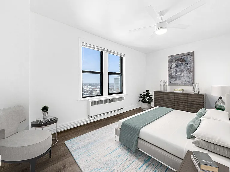 Granville Apartments — Photo 14