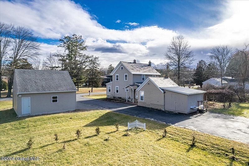 2nd image of 159 Meadowbrook Road