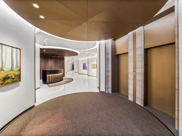 200 Central Park South image 9 of 9