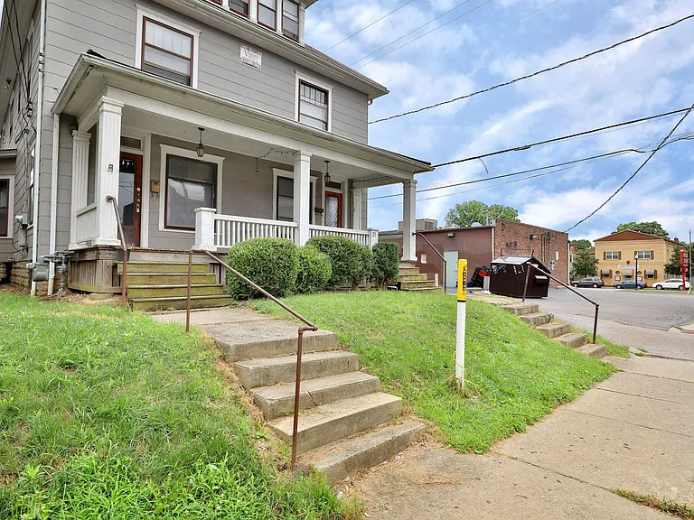 23 E Blake Ave — Photo 24