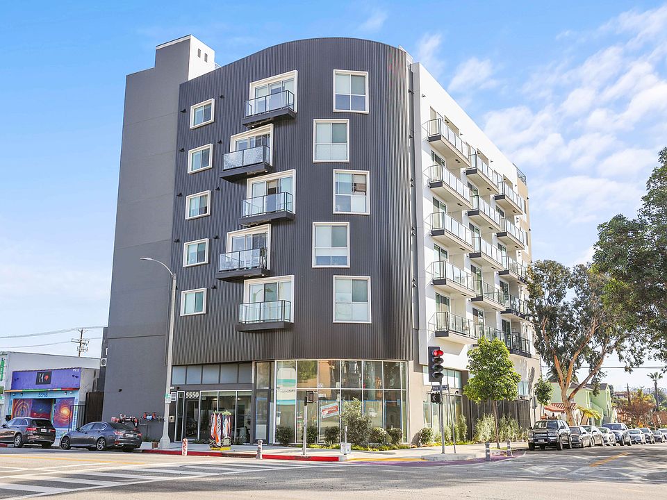 1st image of 5550 W Pico Blvd #2B-2Ba-870Sqft