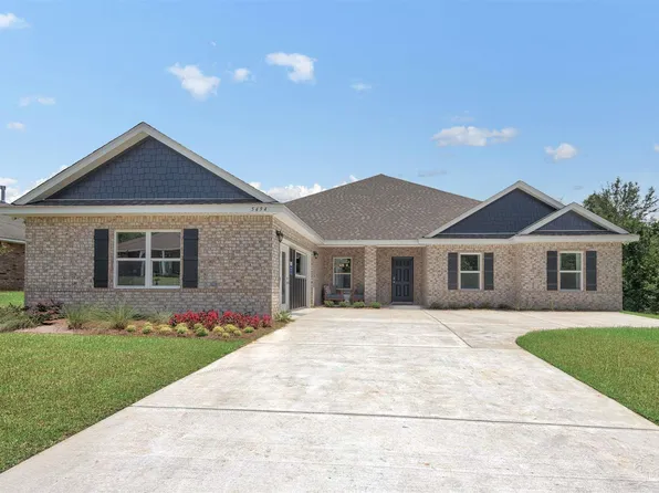 5494 Colinas Verde Dr, Milton, FL 32570