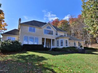 1164 Church Rd, Dallas, PA 18612