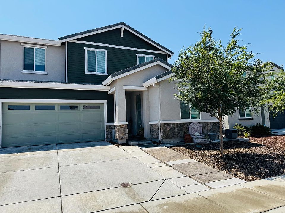 1st image of 8121 Oxbow Landing Loop