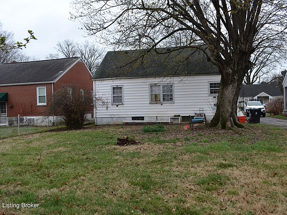 3rd image of 937 Parkway Dr