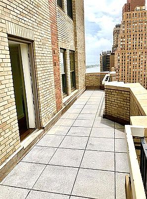 1st image of 88 Greenwich St APT 1907