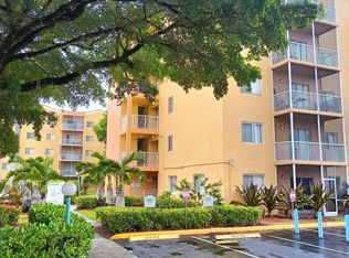 New Park Towers, Hollywood, FL 33025