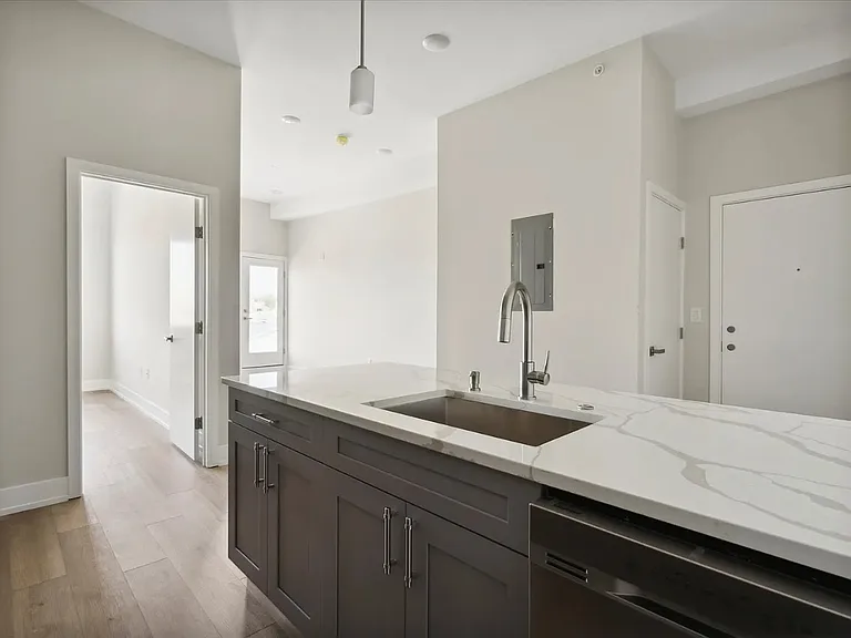 2117 Germantown Ave #B02 — Photo 15