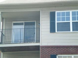 3773 S Wayne Rd, Wayne, MI 48184