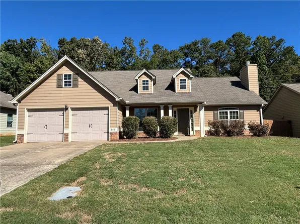 308 Gwynnes Way, Opelika, AL 36804