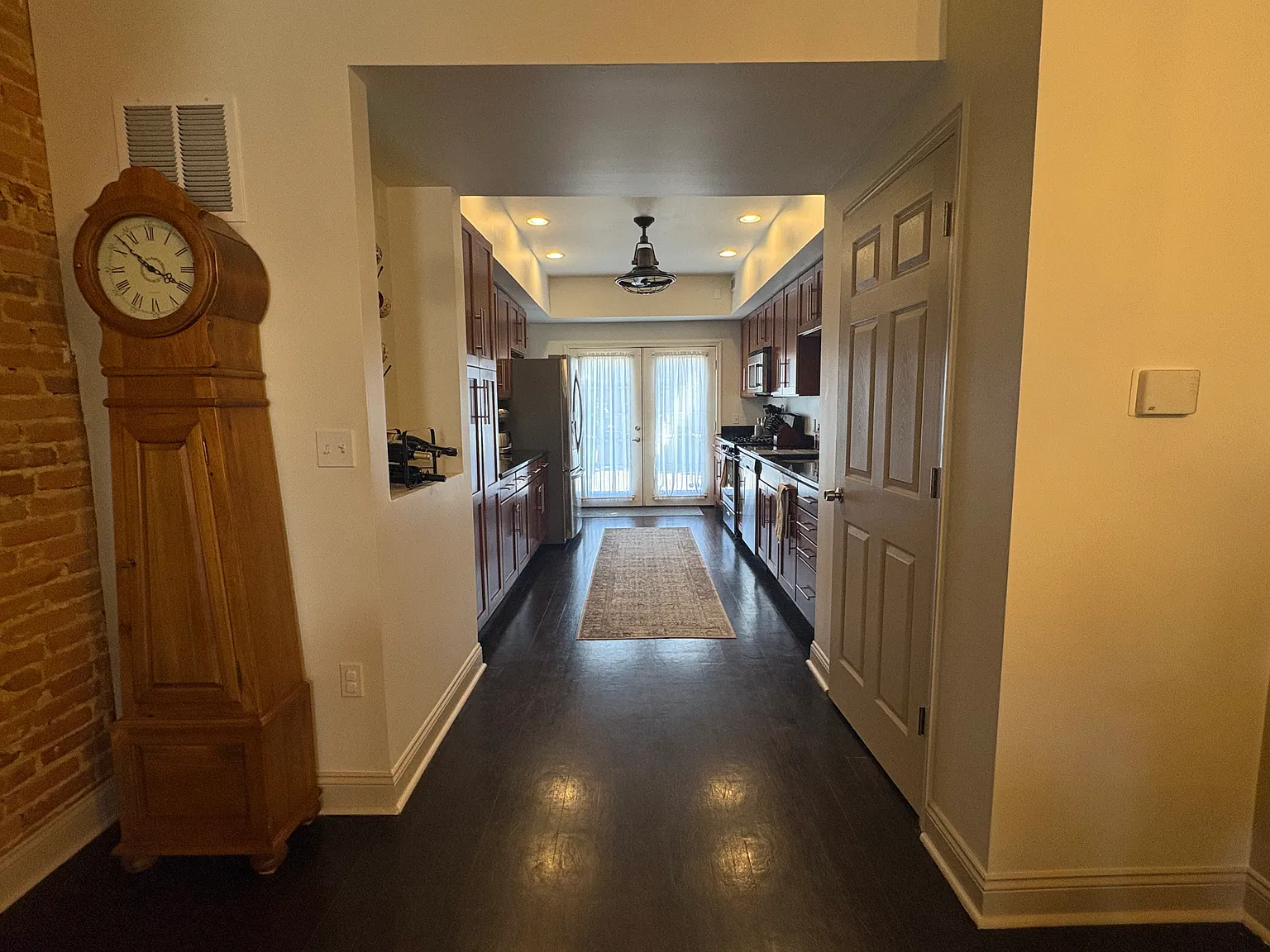 2 bed, 1668 sqft, $3,000 — Photo 4