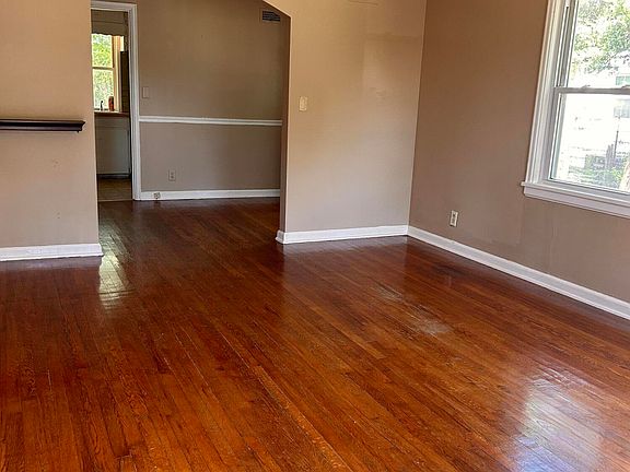3rd image of 2817 E 12th St