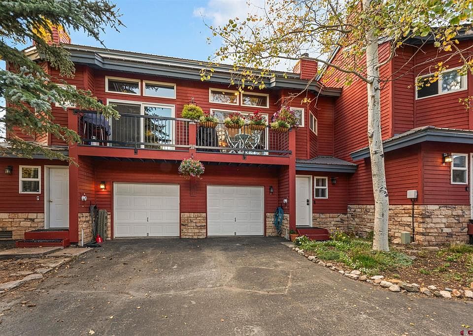 1st image of 17 Castle Road #7