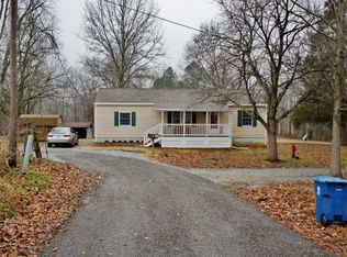 230 Shamrock Ln, Vienna, IL 62995