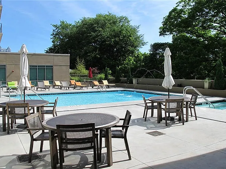 905 Juniper St NE #309 — Photo 30