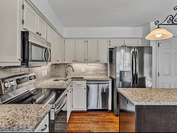 4th image of 4664 Whipplewood Ct