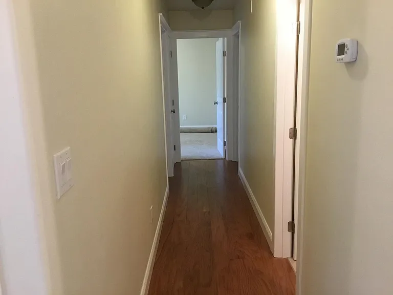 1910 Spanish Oaks Dr SE — Photo 9