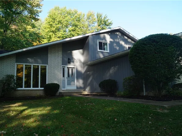 7372 Liberty Rd, Solon, OH 44139