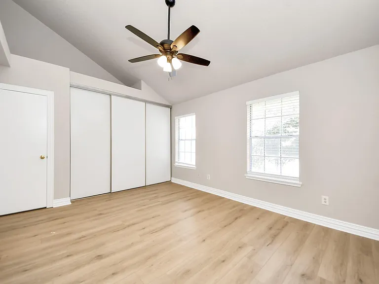 2910 Grants Lake Blvd #1205 — Photo 17